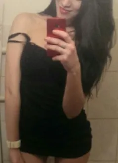  Влада, 24, 